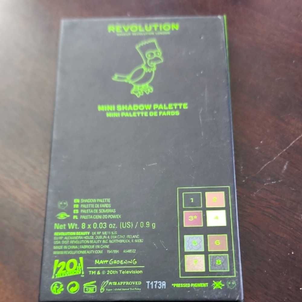 Revolution x The Simpsons Treehouse of Horror Palette - Picture 5 of 5